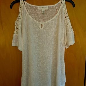 Women’s Top
